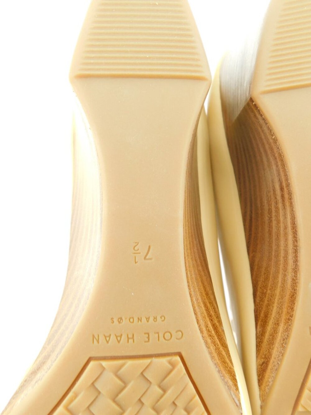New COLE HAAN Beige Nude Patent Leather Peep Toe Wedge Heel Pumps Shoes 7.5 - Picture 7 of 7